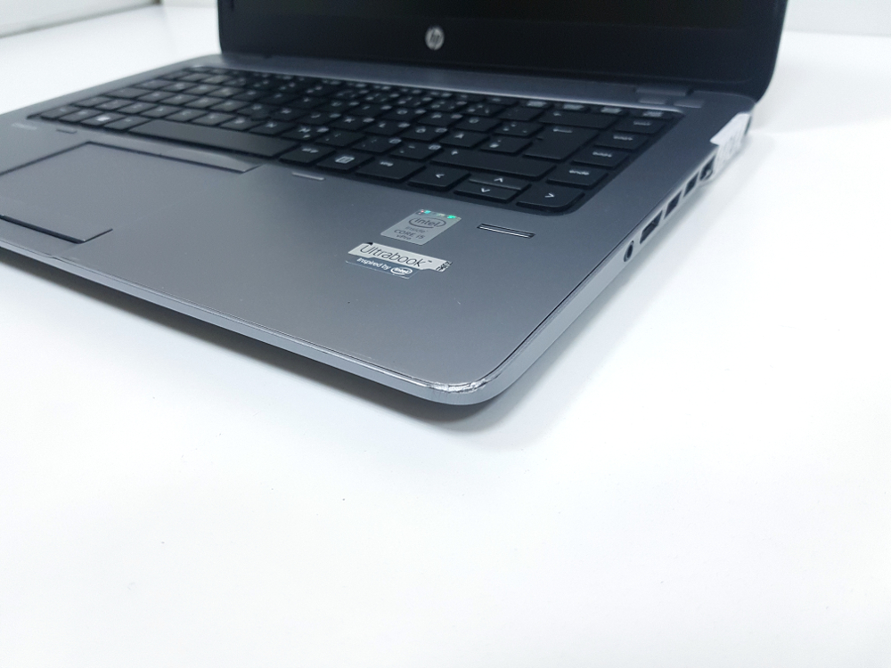 hp probook 840 G1 leve esquina abollada